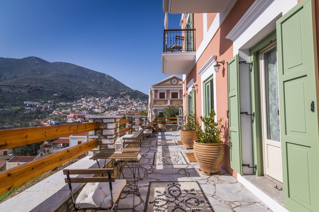 Symi Nautilus Luxury Suites Exteriér fotografie