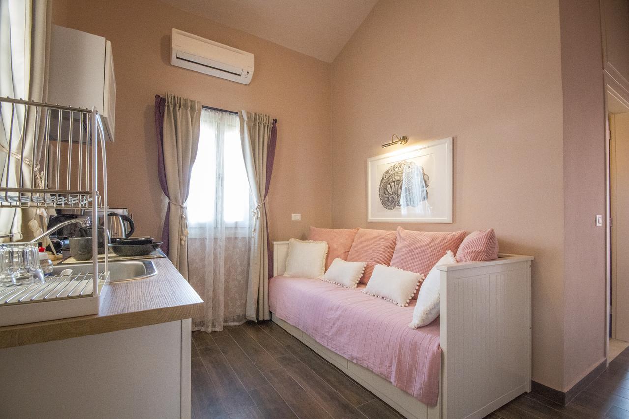 Symi Nautilus Luxury Suites Exteriér fotografie